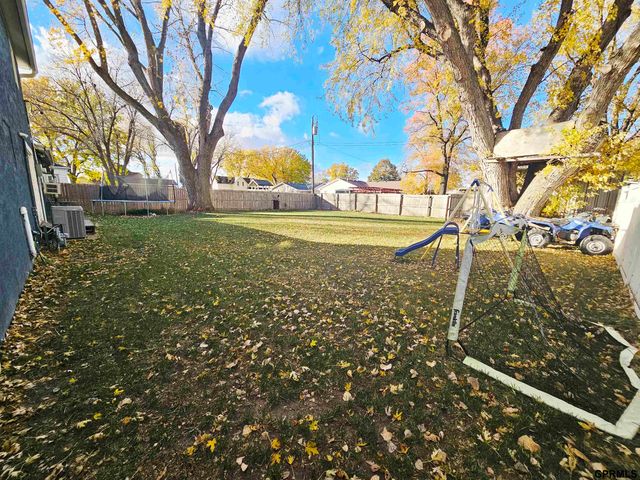 201 O Street, Aurora, NE 68818