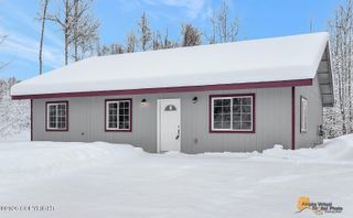 1255 N Pepper Street, Houston, AK 99623