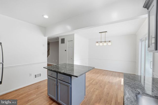 1156 SOUTHERN NIGHT LN, Gaithersburg, MD 20879