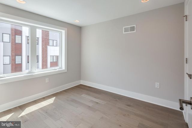 328 FAIRMOUNT AVE, Philadelphia, PA 19123