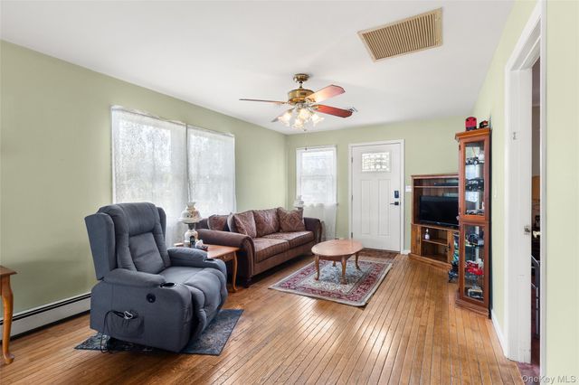 63 E Madison Street, East Islip, NY 11730