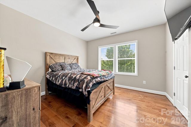 34 Colts Neck Lane, Taylorsville, NC 28681