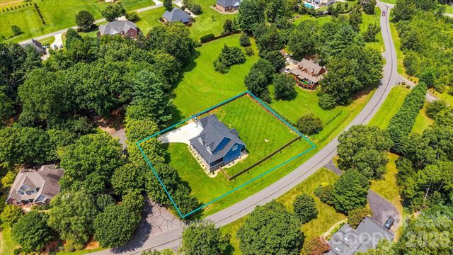 34 Colts Neck Lane, Taylorsville, NC 28681