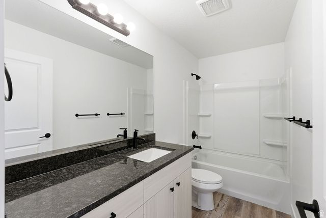 649 W 880 S, Fillmore, UT 84631