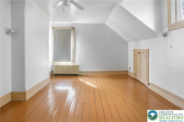 325 West Center Street, Nazareth Boro, PA 18064