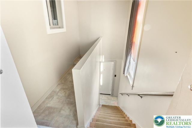 325 West Center Street, Nazareth Boro, PA 18064