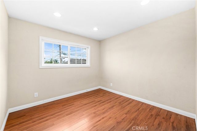 1804 W Glenoaks Avenue, Anaheim, CA 92801