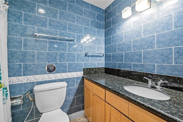 1804 W Glenoaks Avenue, Anaheim, CA 92801
