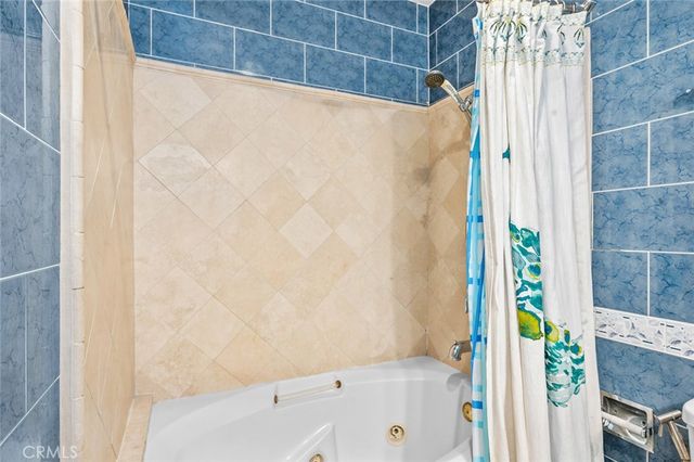 1804 W Glenoaks Avenue, Anaheim, CA 92801