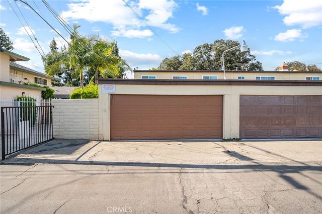 1804 W Glenoaks Avenue, Anaheim, CA 92801