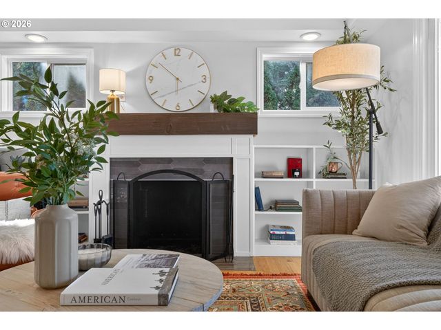 4146 Ne 69TH Ave, Portland, OR 97218