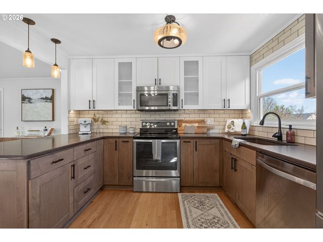 4146 Ne 69TH Ave, Portland, OR 97218