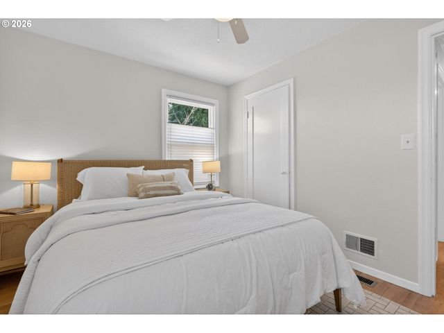 4146 Ne 69TH Ave, Portland, OR 97218