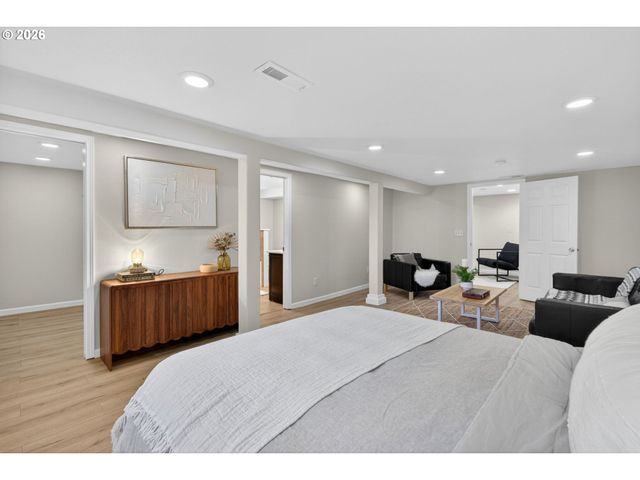 4146 Ne 69TH Ave, Portland, OR 97218