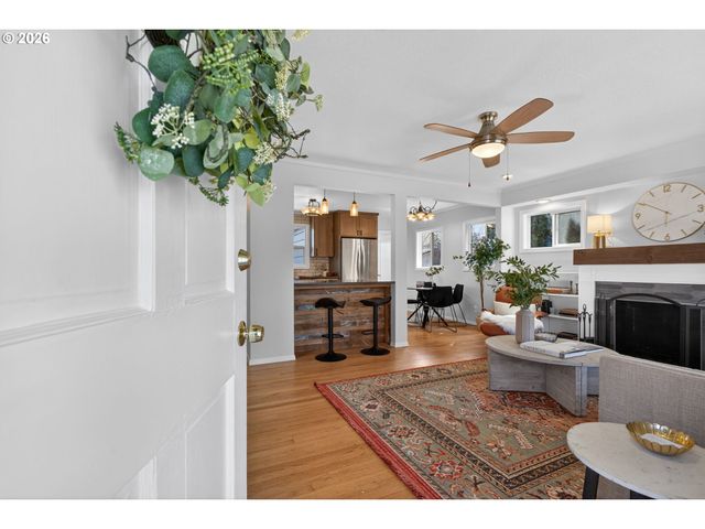 4146 Ne 69TH Ave, Portland, OR 97218