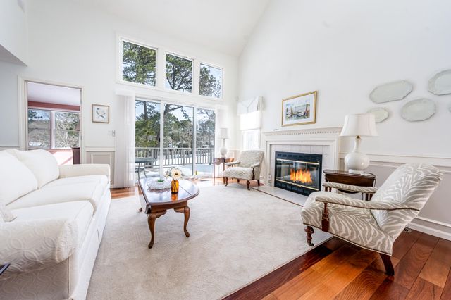 29 Pine Grove Village UNIT H, Yarmouth Port, MA 02675