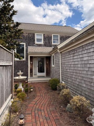 29 Pine Grove Village UNIT H, Yarmouth Port, MA 02675