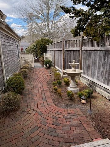 29 Pine Grove Village UNIT H, Yarmouth Port, MA 02675