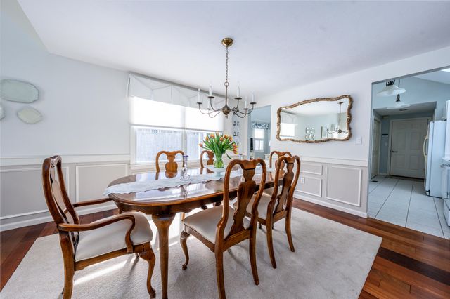 29 Pine Grove Village UNIT H, Yarmouth Port, MA 02675