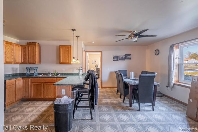 6054 E Pierson Road, Flint, MI 48506