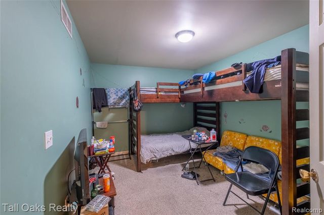 6054 E Pierson Road, Flint, MI 48506