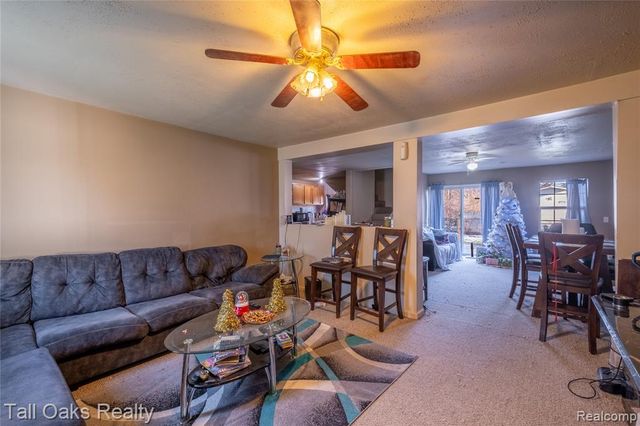 6054 E Pierson Road, Flint, MI 48506