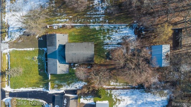 6054 E Pierson Road, Flint, MI 48506