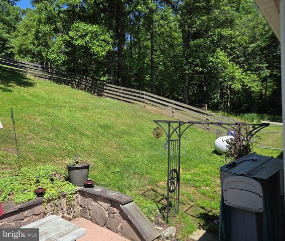 2157 N COOPER RD, Whiteford, MD 21160