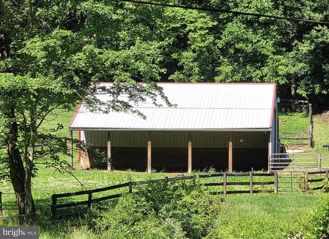 2157 N COOPER RD, Whiteford, MD 21160