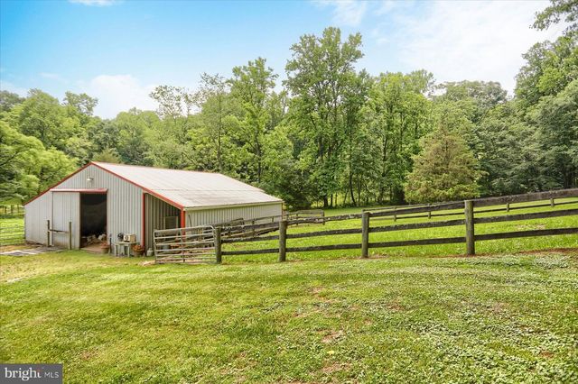 2157 N COOPER RD, Whiteford, MD 21160