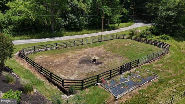 2157 N COOPER RD, Whiteford, MD 21160