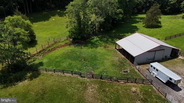 2157 N COOPER RD, Whiteford, MD 21160