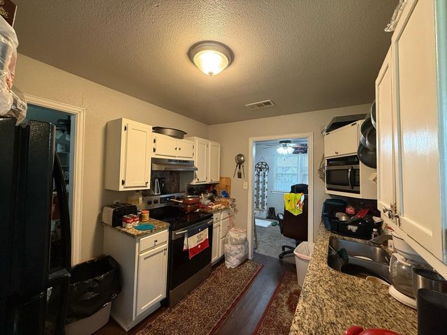 1706 Shawnee Road, Waxahachie, TX 75165