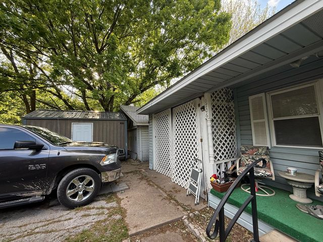 1706 Shawnee Road, Waxahachie, TX 75165