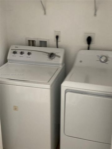 15297 SW 119th Ter 15297, Miami, FL 33196