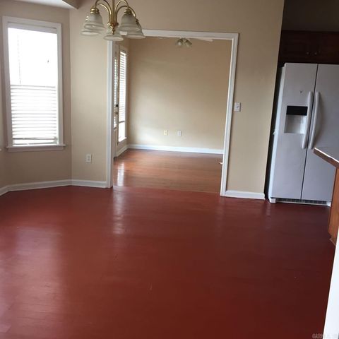 117 Grizzly Bear Dr., White Hall, AR 71602
