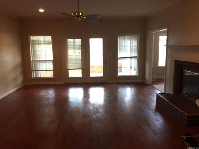 117 Grizzly Bear Dr., White Hall, AR 71602