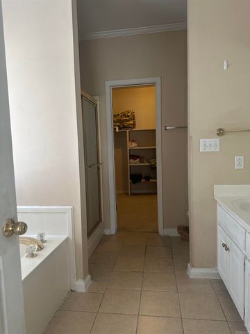 117 Grizzly Bear Dr., White Hall, AR 71602