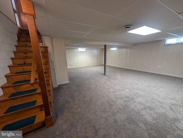 7845 CHAMBERS HILL RD, Harrisburg, PA 17111