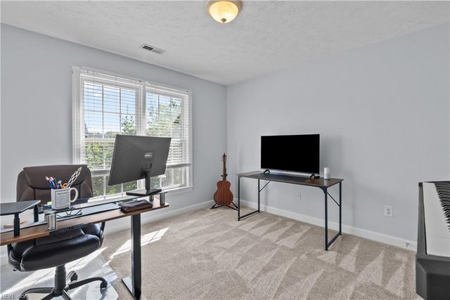 335 Herman Melville AVE, Newport News, VA 23606