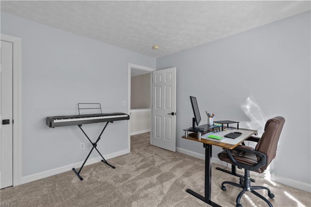 335 Herman Melville AVE, Newport News, VA 23606