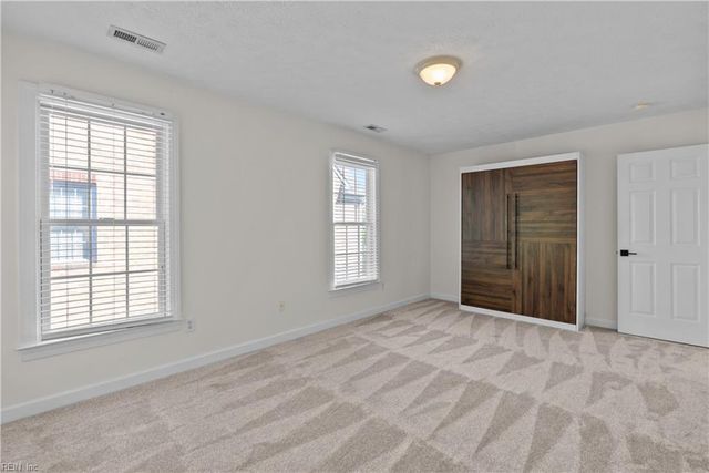 335 Herman Melville AVE, Newport News, VA 23606