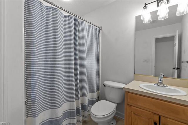335 Herman Melville AVE, Newport News, VA 23606