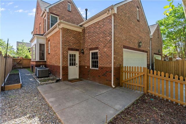 335 Herman Melville AVE, Newport News, VA 23606