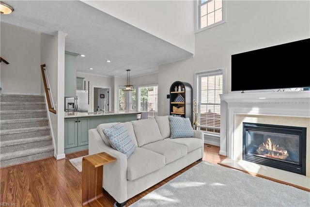 335 Herman Melville AVE, Newport News, VA 23606