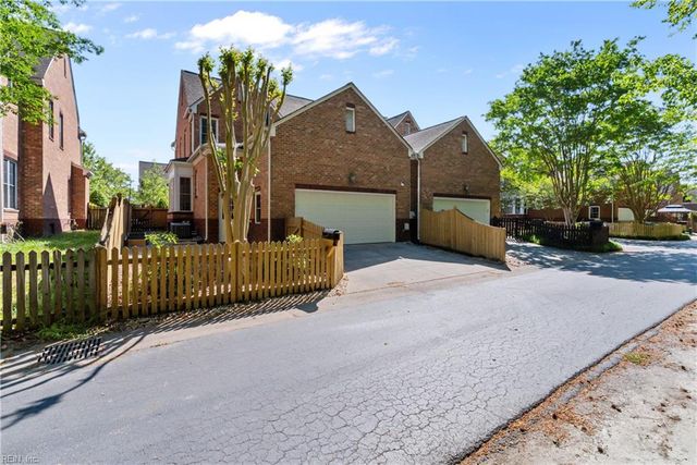 335 Herman Melville AVE, Newport News, VA 23606