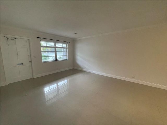 2451 Lincoln Street 6, Hollywood, FL 33020