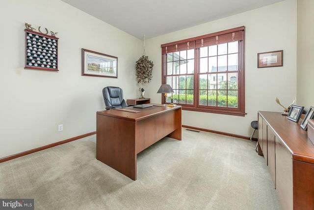 11 TURTLE CREEK DR, Mullica Hill, NJ 08062