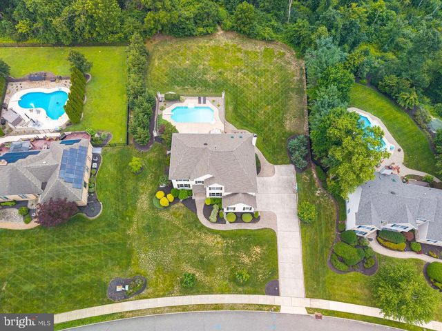 11 TURTLE CREEK DR, Mullica Hill, NJ 08062