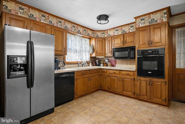 22628 JOAN DR, California, MD 20619